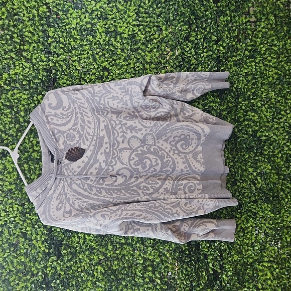 Cynthia Rowley White and Gray Boho Soft Hoodie – Size 1X - Picture 1 of 9